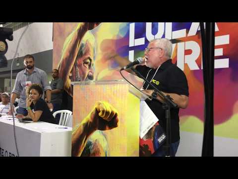 Exposição de Antônio Carlos na plenária Lula Livre