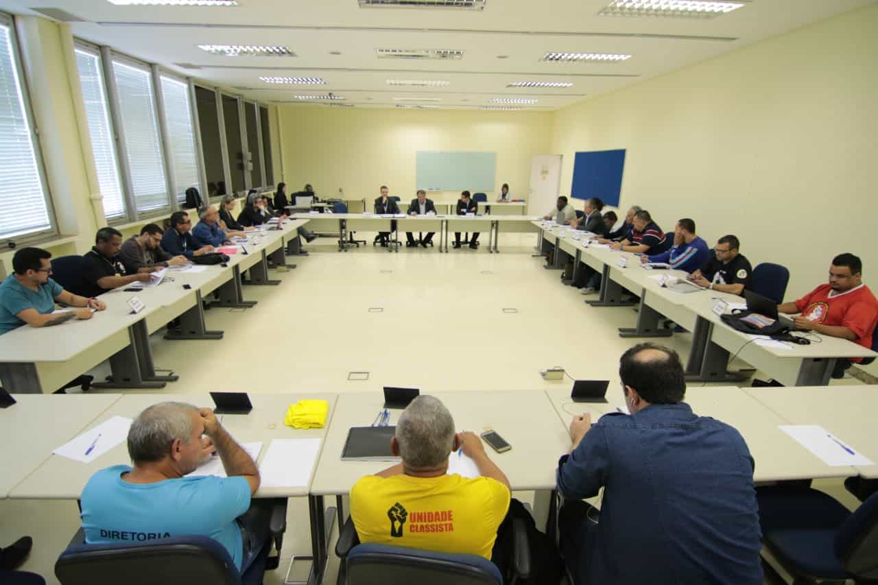 Aumenta a ofensiva reacionária dos banqueiros