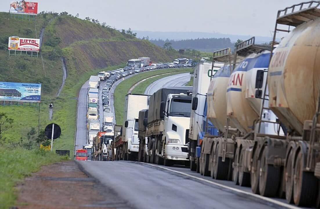 br 060, que liga brasília a goiânia