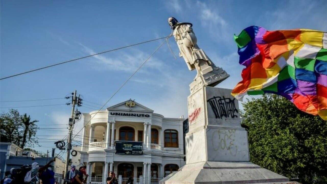 a polemica em torno da derrubada de estatuas de cristovao colombo generais e traficantes de escravos na america latina