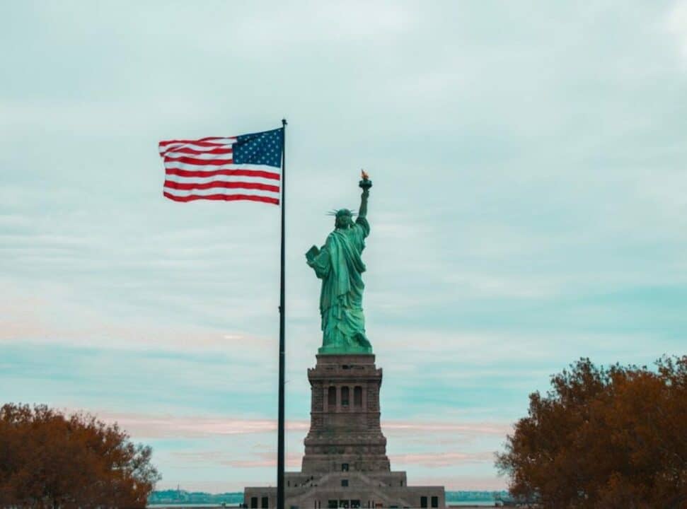 brasileiros viagem estados unidos pandemia