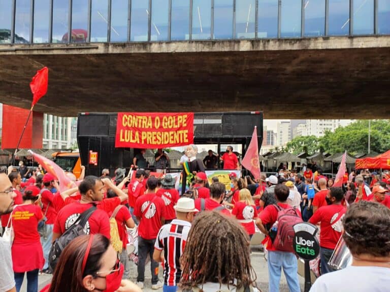 photo5022036875199752814