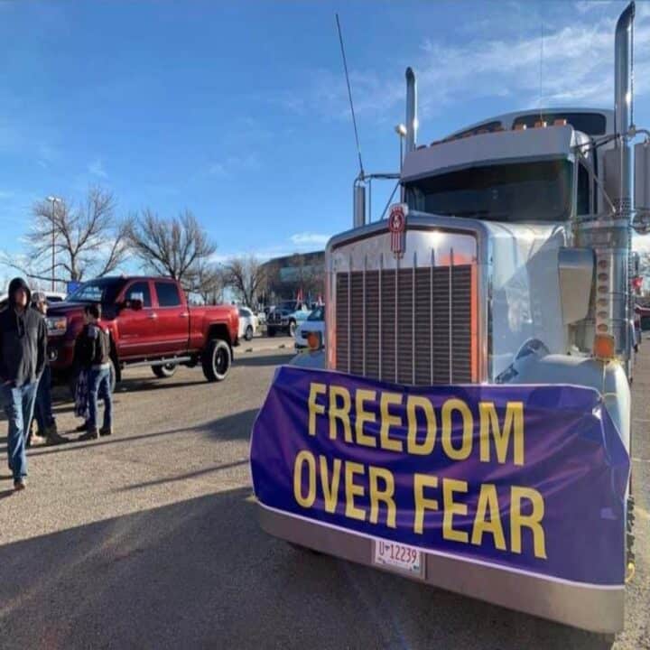 caminhoneiros canada 720x720