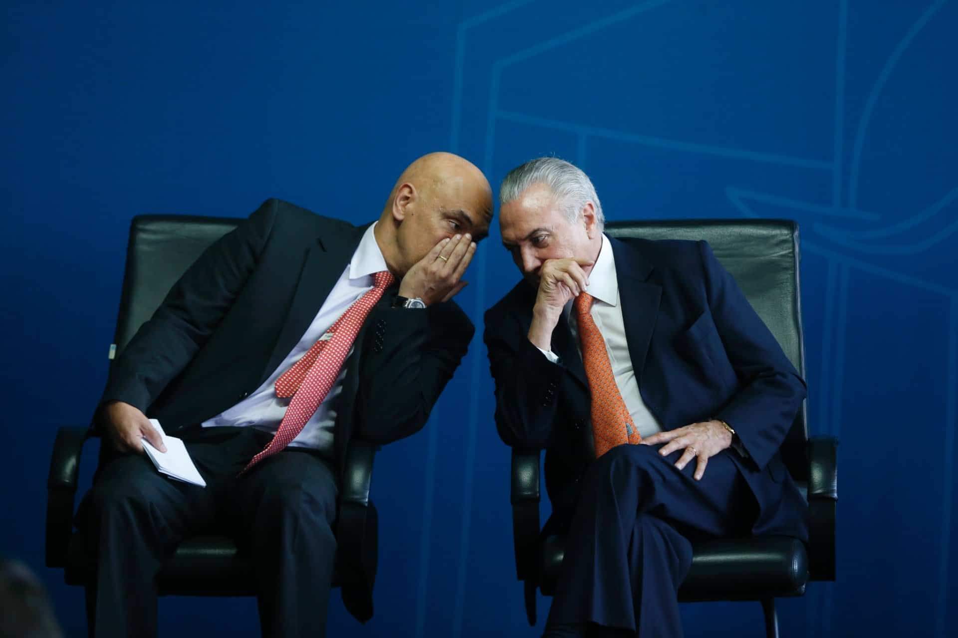 Em nome da frente ampla, governistas defendem ditadura dos juízes