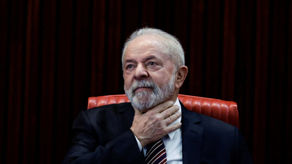 Lula se enforcando