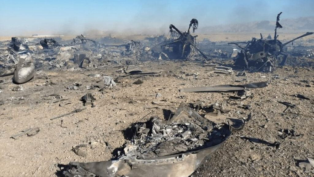 Aeronaves dos EUA destruídas