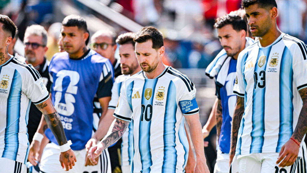 Seleção argentina, apesar do esquema da FIFA, saiu derrotada