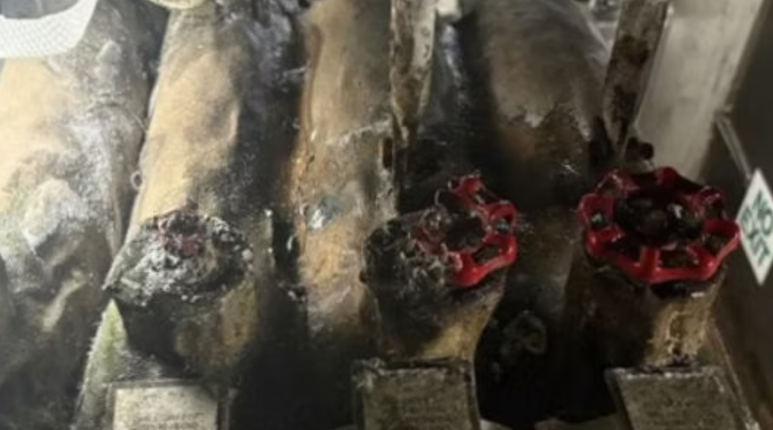 Porta-aviões sucateados expõem decadência da máquina de guerra dos EUA