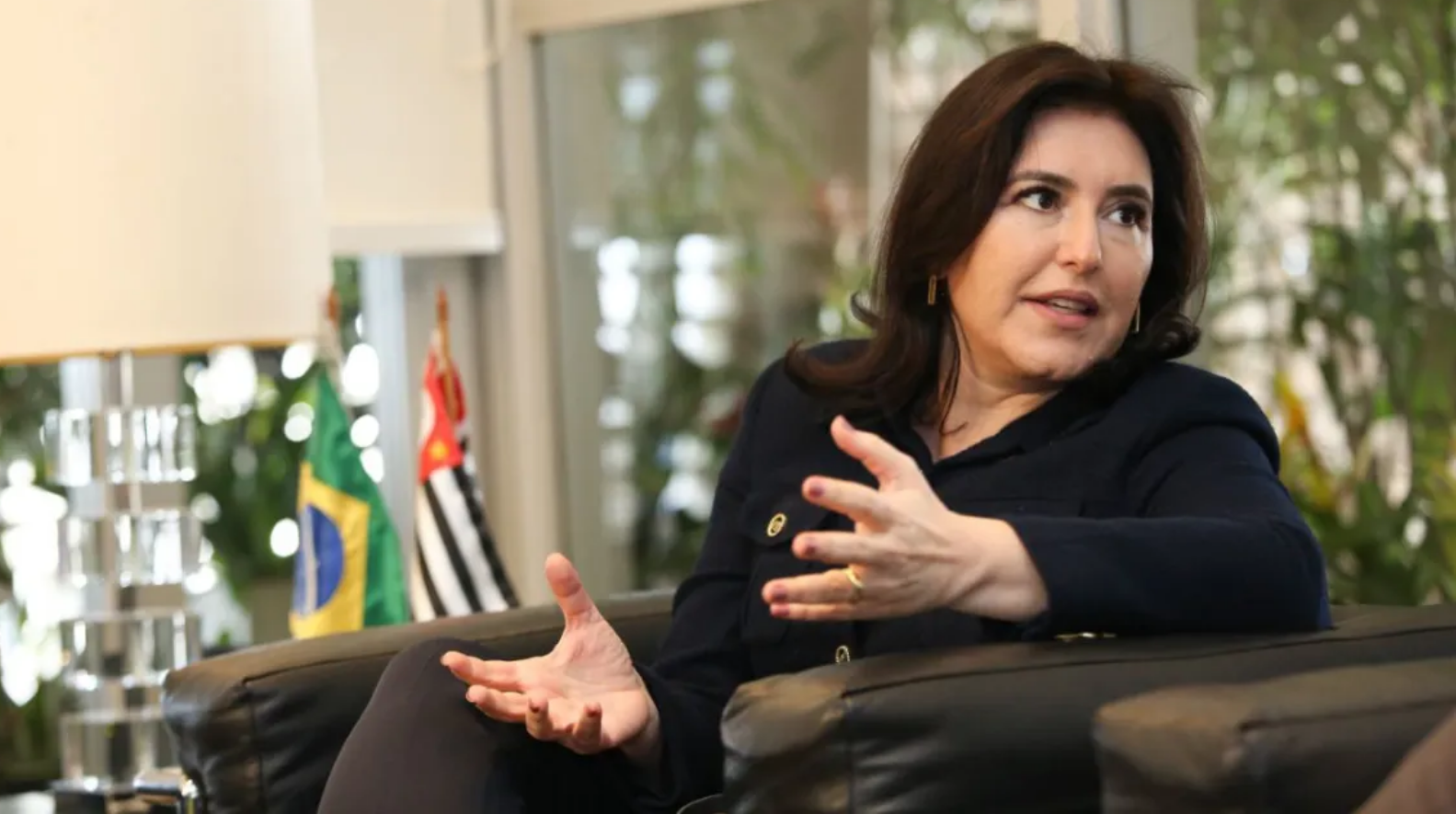 Nova diva dos petistas e psolistas, Tebet passa a perna no PT