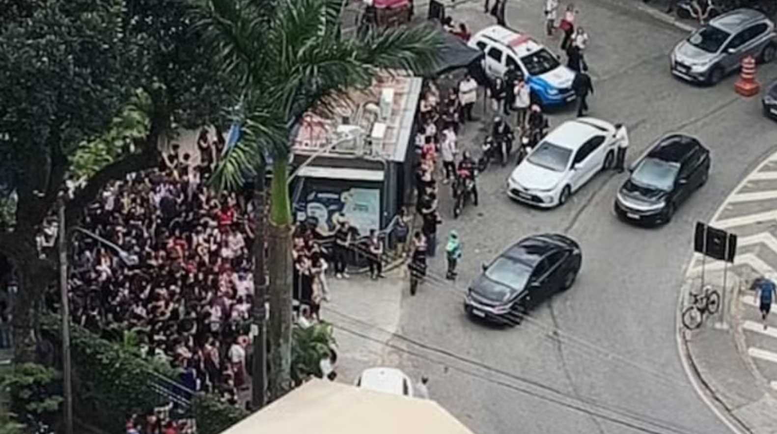 Abaixo a ditadura da reitoria da PUC-Rio: total liberdade de manifestação!