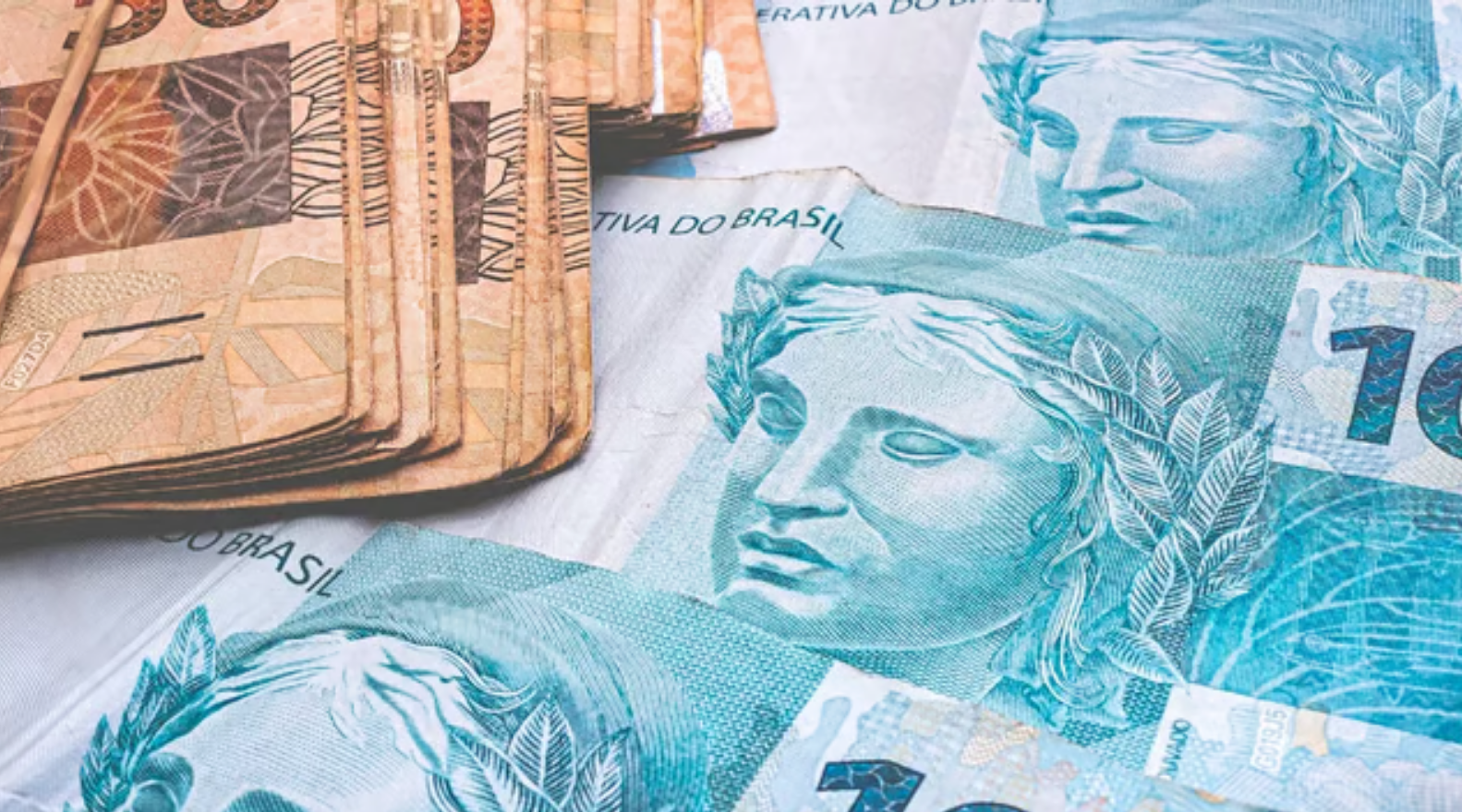 PCO exige aumento urgente de 50% dos salários e aposentadorias