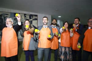 brasil protesto laranjas camara
