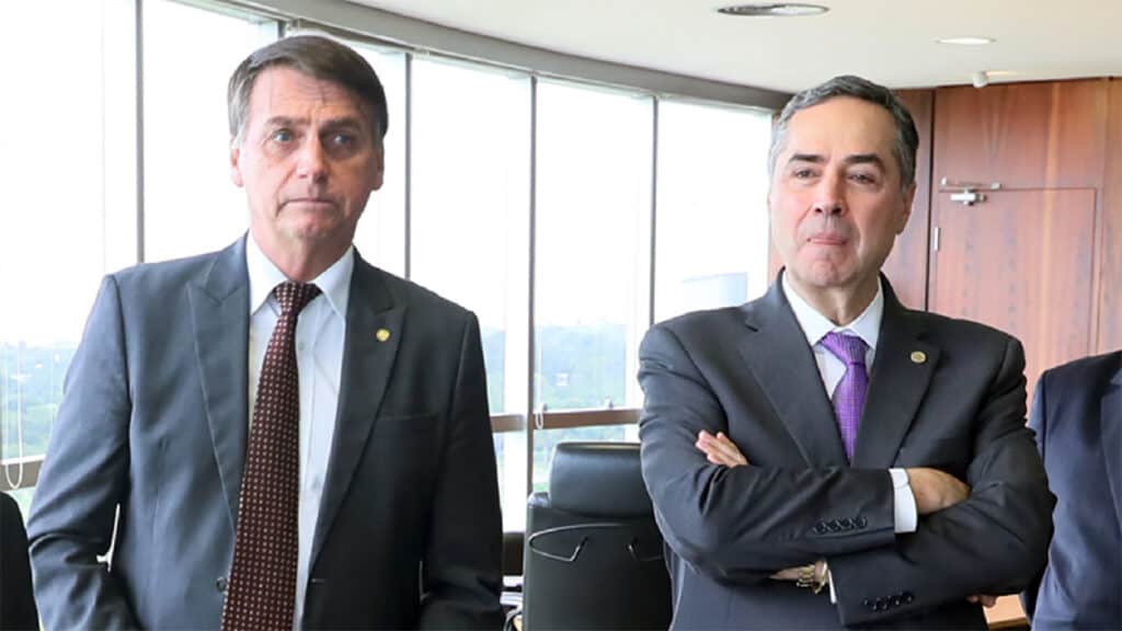 Bolsonaro e Barroso
