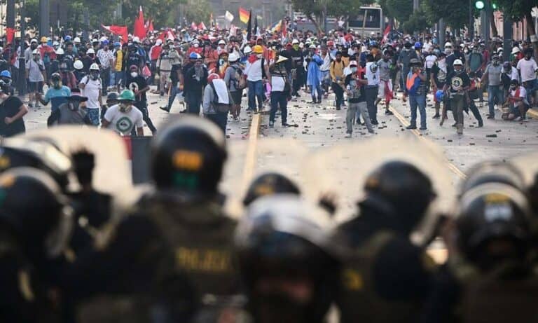 Repressão no Peru