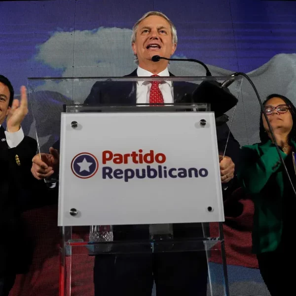 102958208-former-chilean-presidential-candidate-and-founder-of-the-far-right-republican-party-jo
